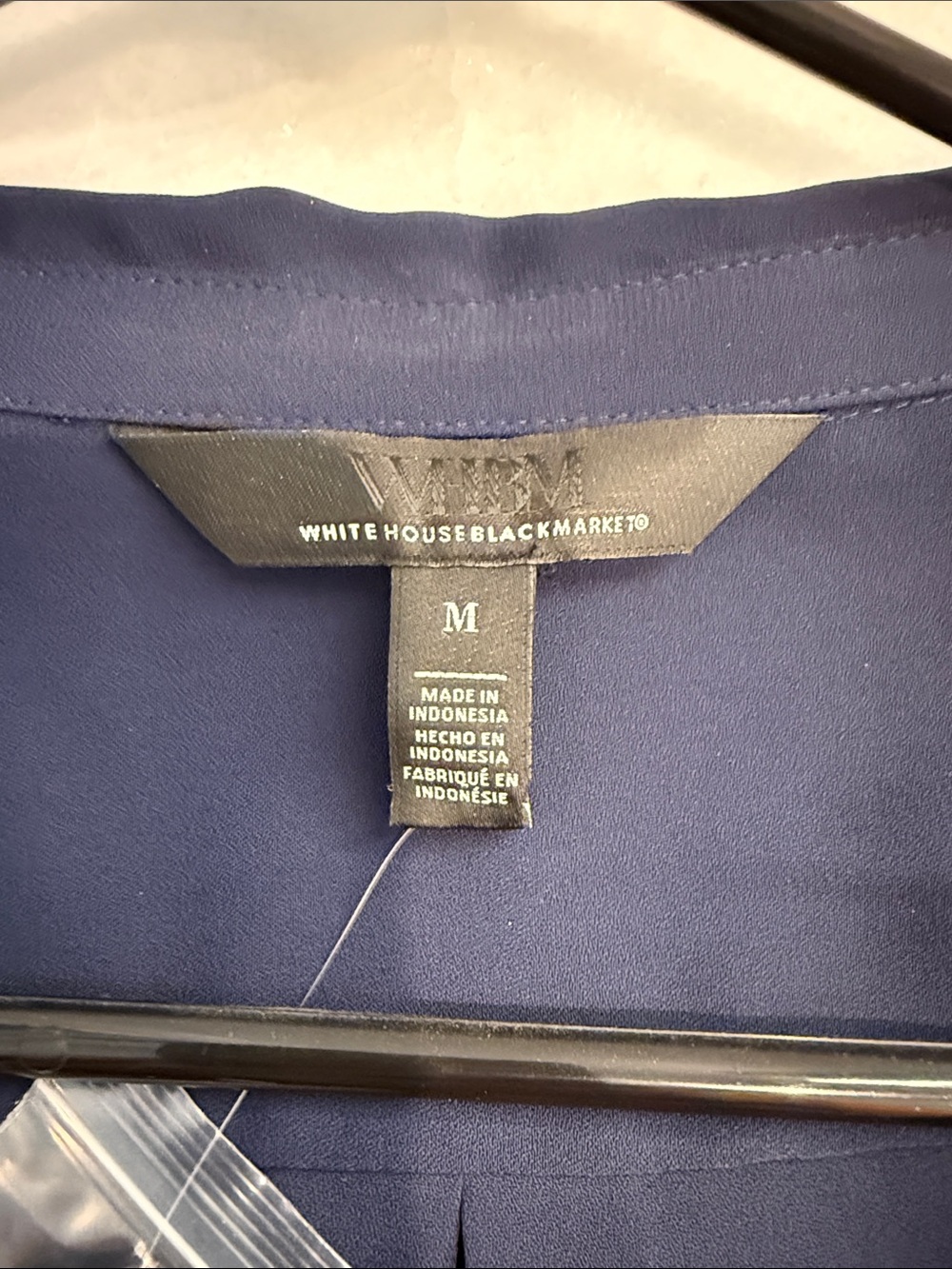 White House Black Market navy blouse - Picture 2 of 4
